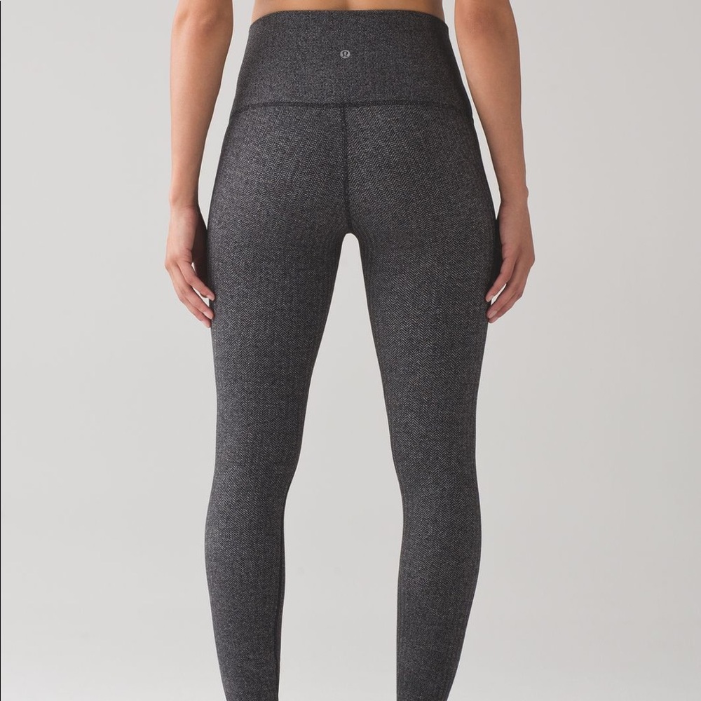 Lululemon Wunder Under Leggings